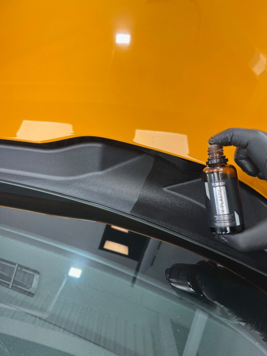 Vonixx V-Plastic Ceramic Coating 0.6 fl oz (20ml) 20 ml